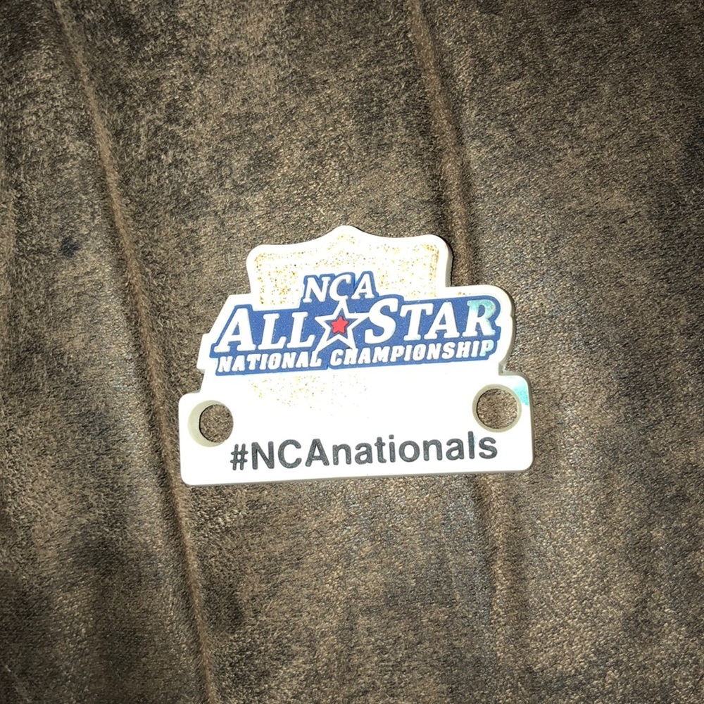Cheer Pins/Shoe Tags